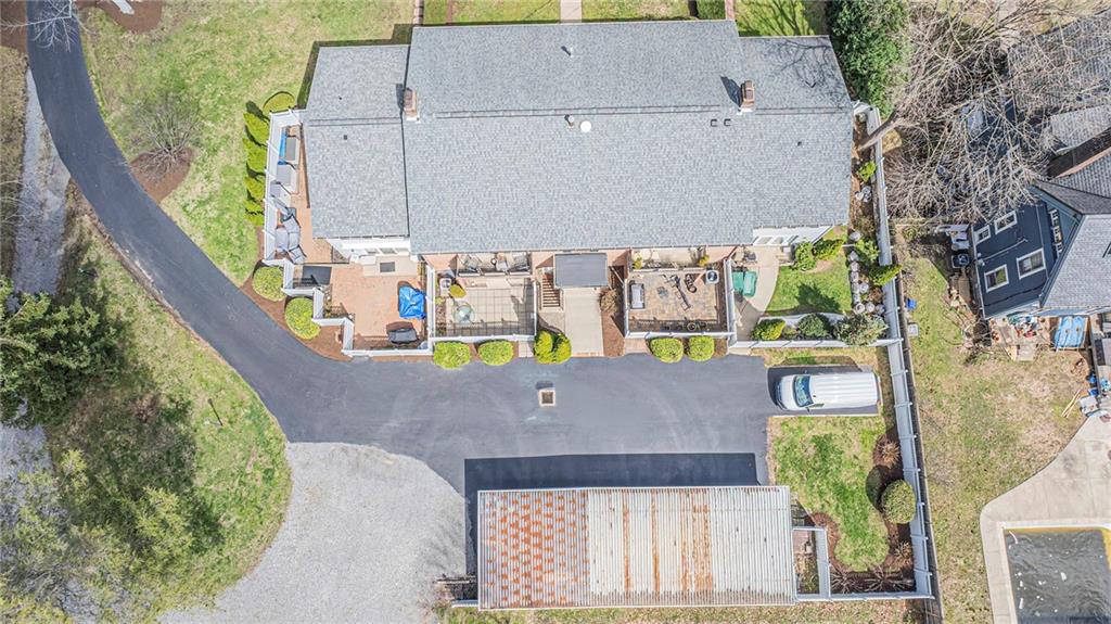610 Maple Lane, Unit 1 Sewickley, PA 15143 - Photo 26 of 31 an aerial view of a house with swimming pool