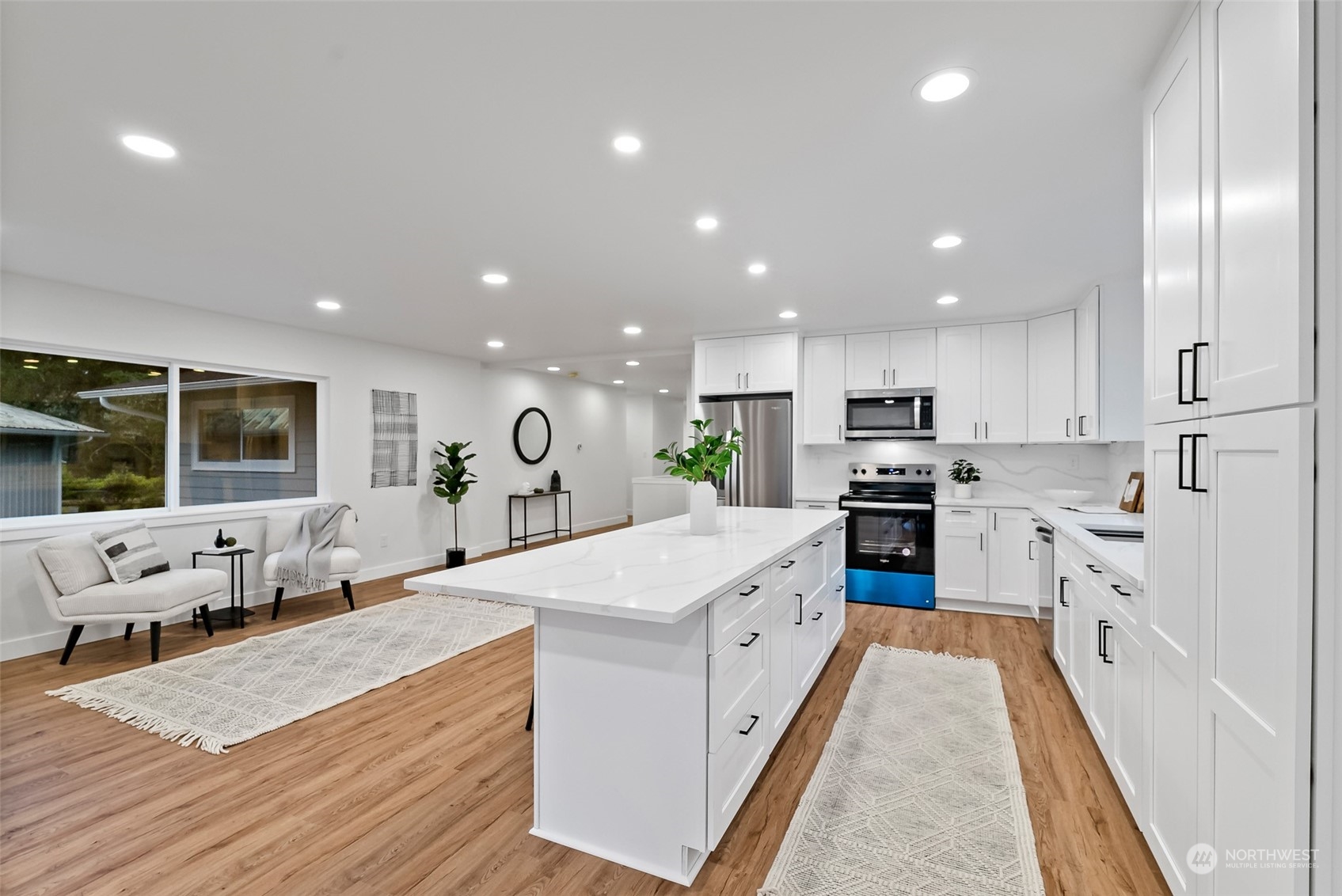 570 Southwest Miller Road Port Orchard, WA 98367 - Photo 11 of 40 Gallery Image 11