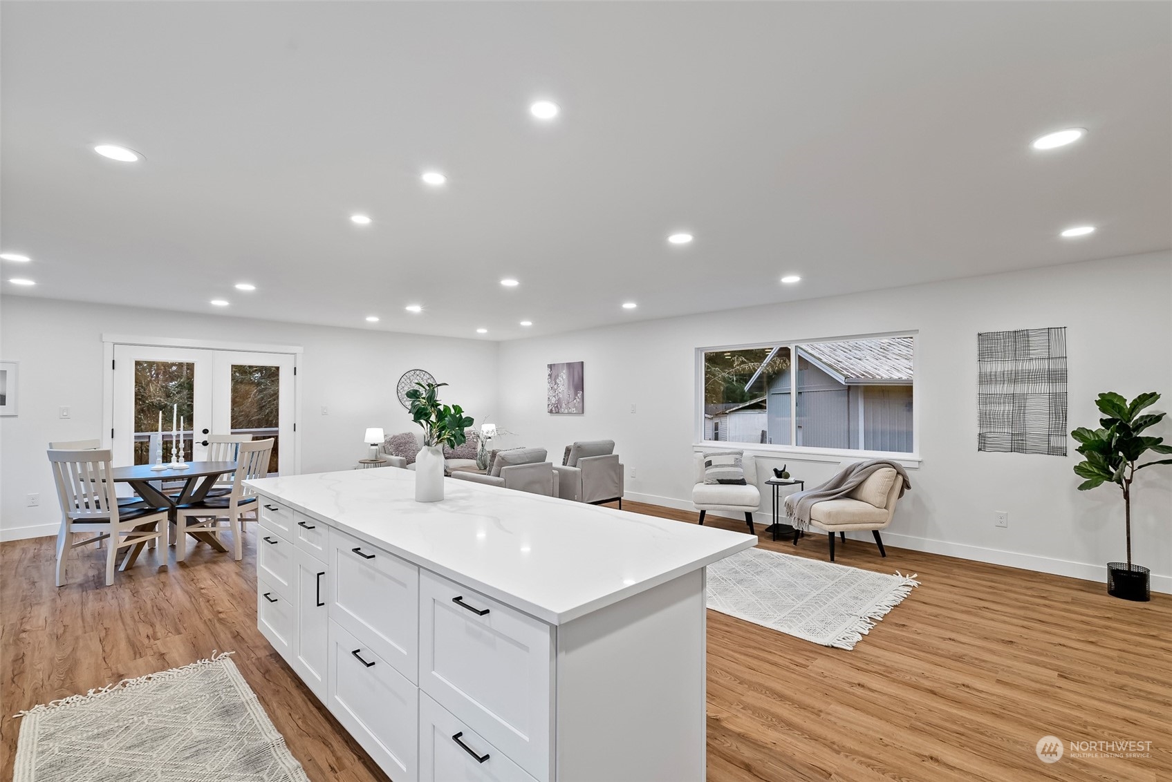 570 Southwest Miller Road Port Orchard, WA 98367 - Photo 15 of 40 Gallery Image 15