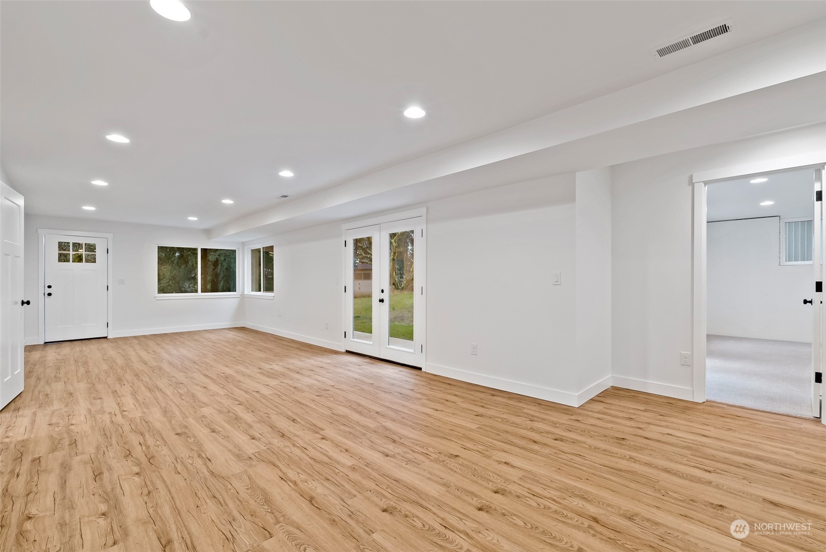 570 Southwest Miller Road Port Orchard, WA 98367 - Photo 27 of 40 Gallery Image 27