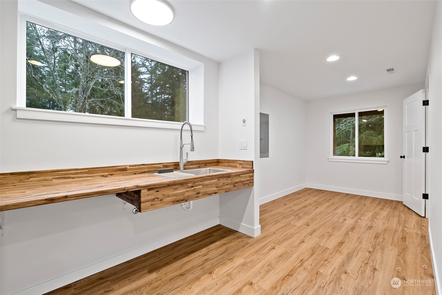 570 Southwest Miller Road Port Orchard, WA 98367 - Photo 30 of 40 Gallery Image 30