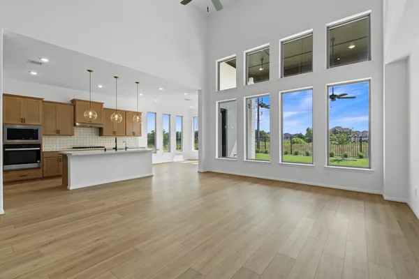 $637,833 | 4806 Caspian Wave Drive, League City, TX 77573