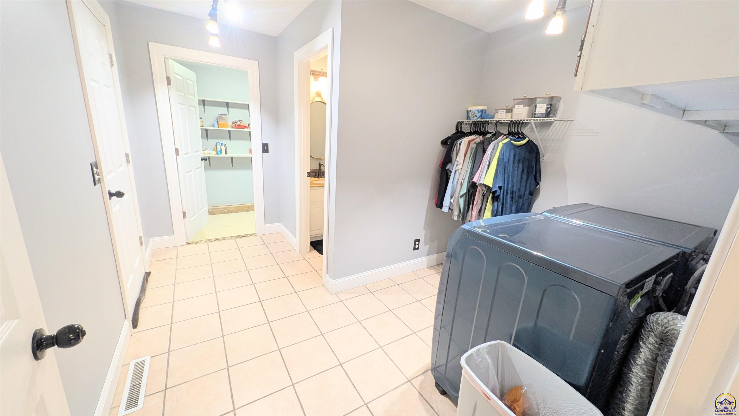 2653 West Ridge Drive Emporia, KS 66801 - Photo 20 of 37