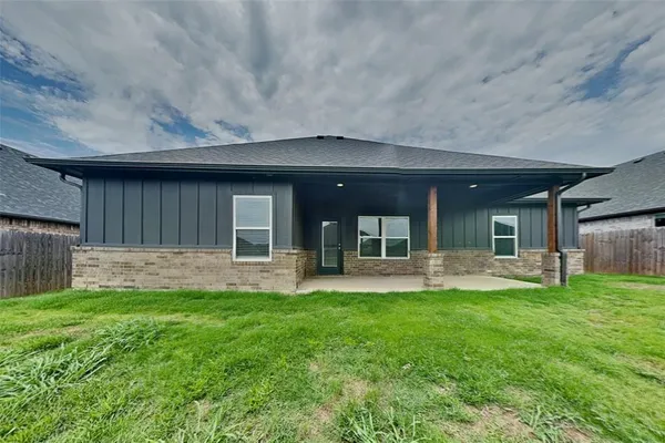 $1,995 | 2902 Orchid Drive, Sherman, TX 75092