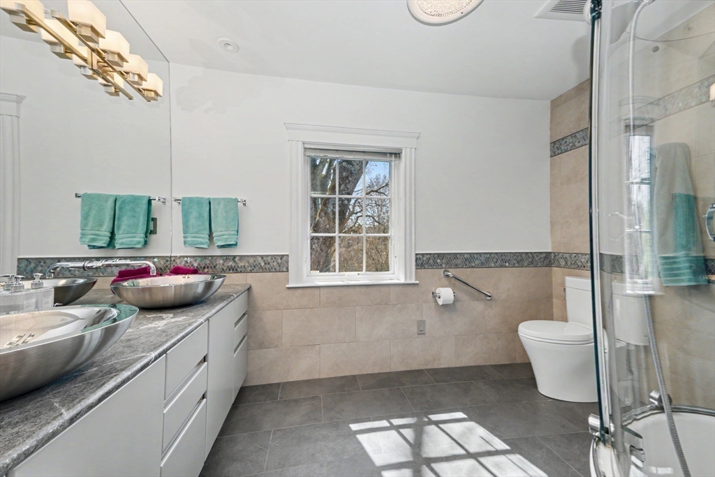 24 Radcliff Road Newton, MA 02468 - Photo 28 of 42