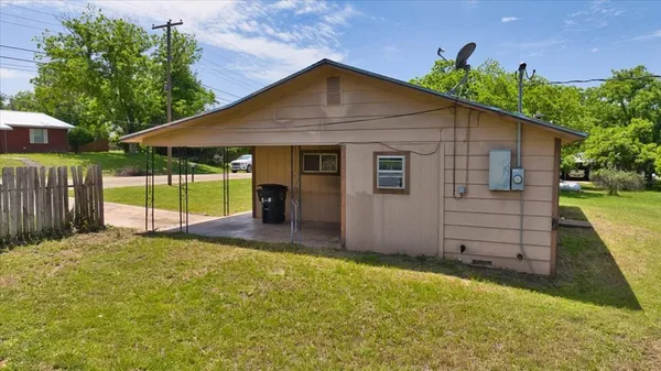 $159,900 | 416 Wilson Avenue, Mason, TX 76856