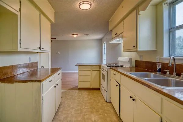 $159,900 | 416 Wilson Avenue, Mason, TX 76856