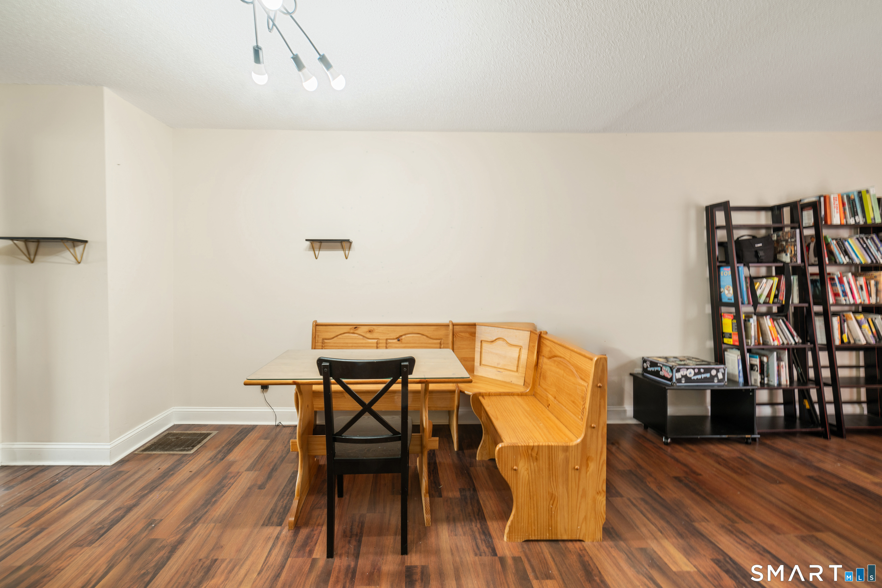827 Oronoke Road, Unit 92 Waterbury, CT 06708 - Photo 11 of 40