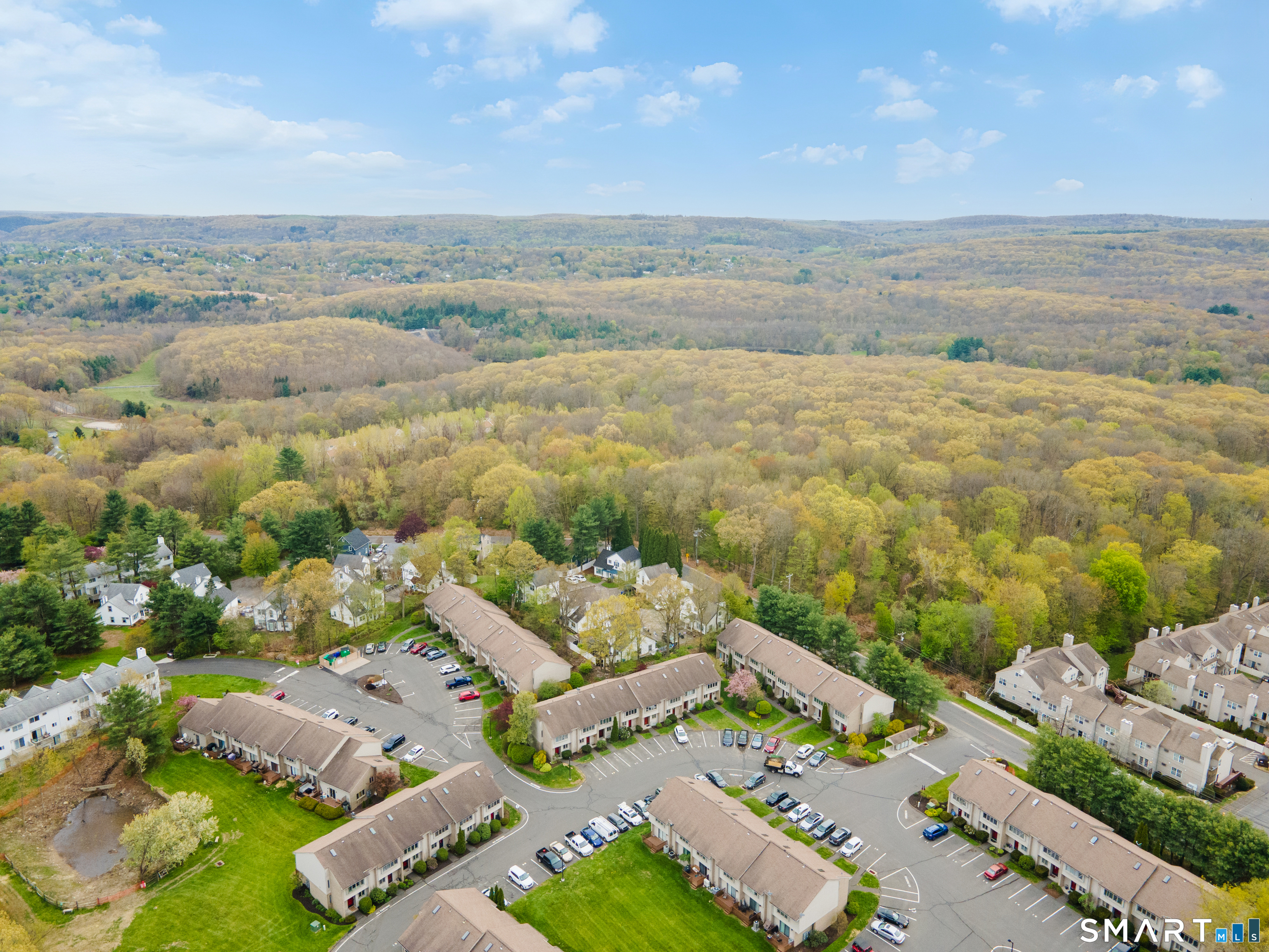 827 Oronoke Road, Unit 92 Waterbury, CT 06708 - Photo 33 of 40