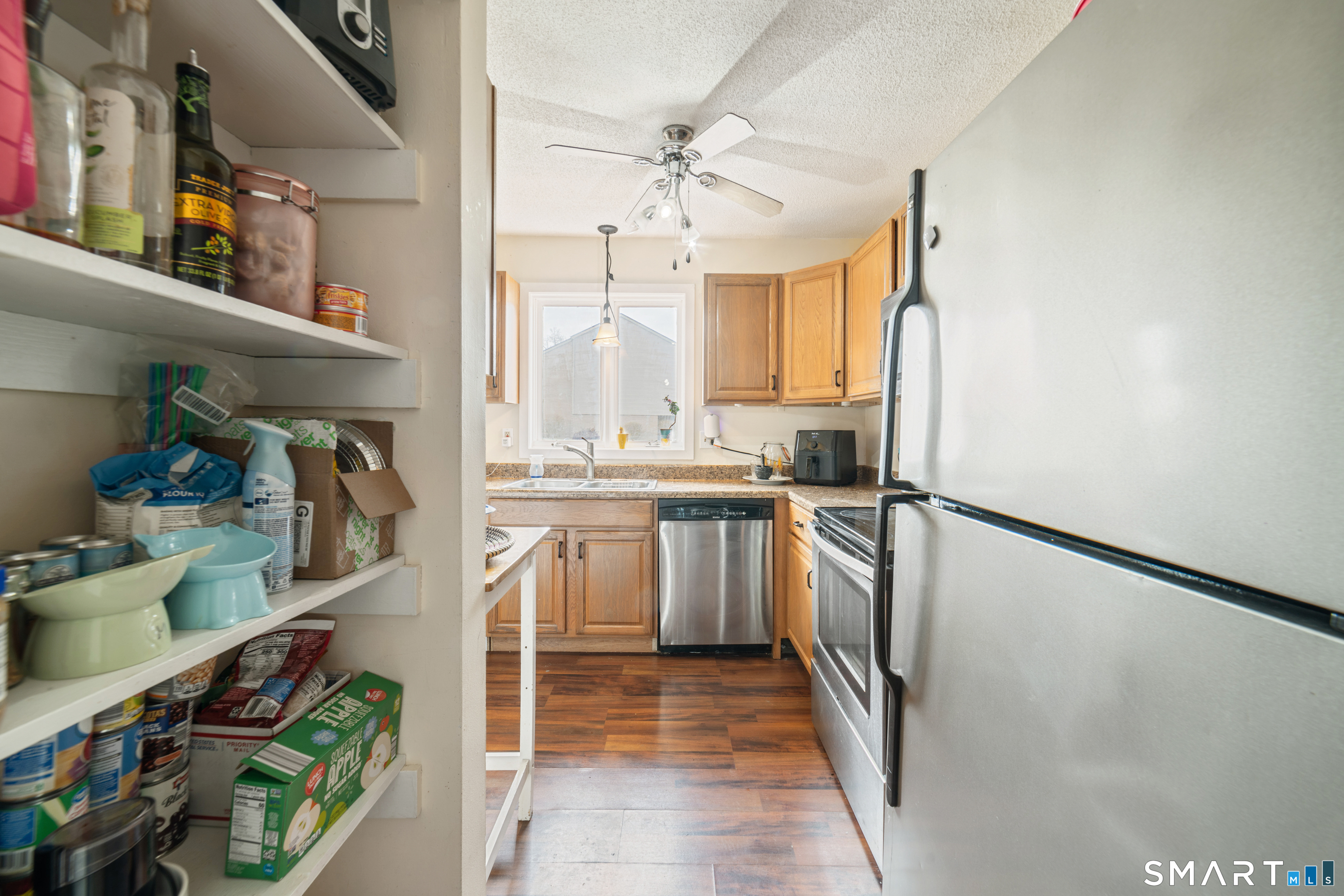 827 Oronoke Road, Unit 92 Waterbury, CT 06708 - Photo 7 of 40