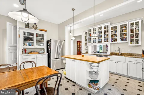 $2,250,000 | 1701 Newton Street Northwest, Washington, DC 20010