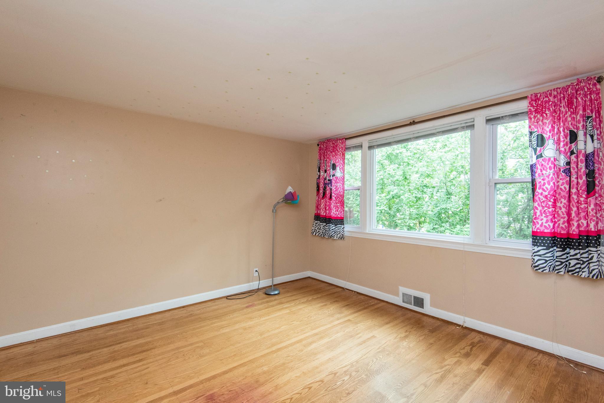 1022 Clover Hill Road Wynnewood, PA 19096 - Photo 15 of 39