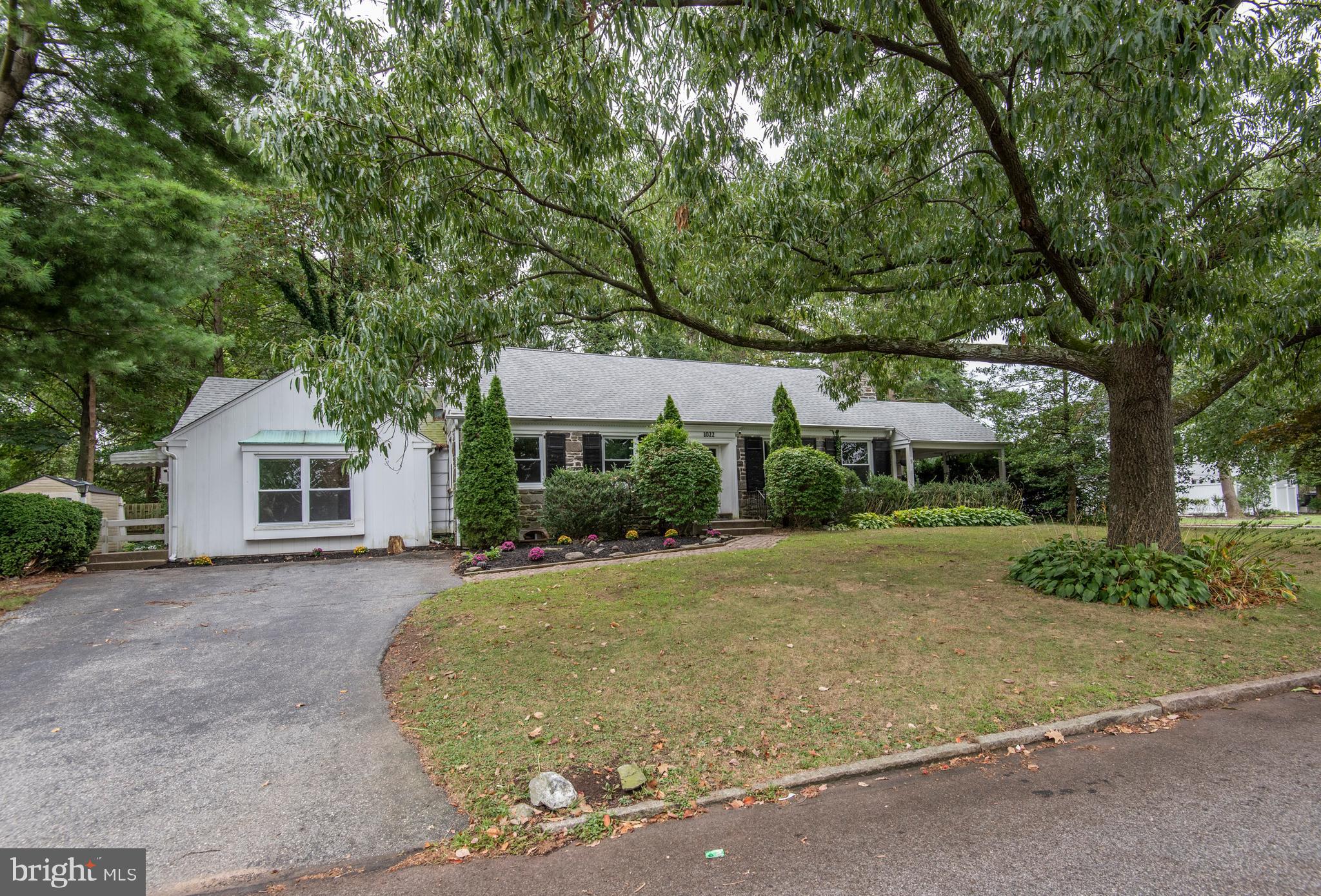 1022 Clover Hill Road Wynnewood, PA 19096 - Photo 26 of 39