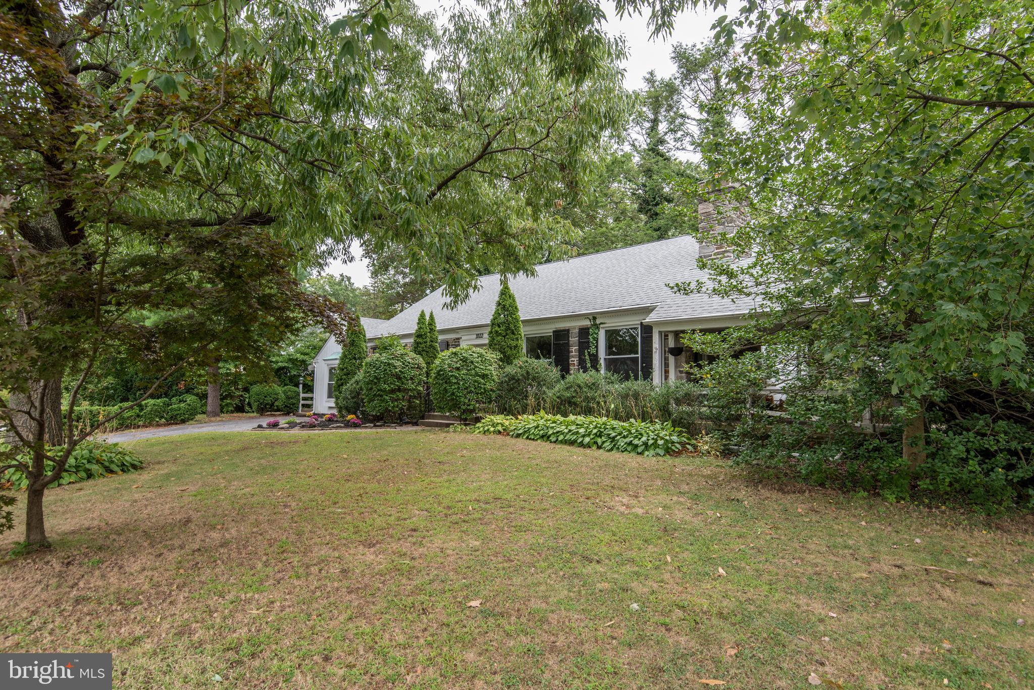 1022 Clover Hill Road Wynnewood, PA 19096 - Photo 27 of 39