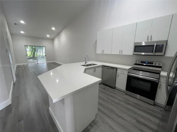 $2,775 | 1178 Northeast 32nd Avenue, Homestead, FL 33033
