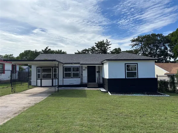 $2,400 | 1825 Dudley Avenue, Dallas, TX 75203
