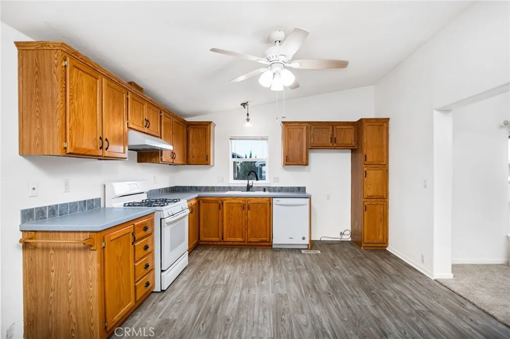 27701 Murrieta Road, Unit 111 Menifee, CA 92586 - Photo 10 of 51