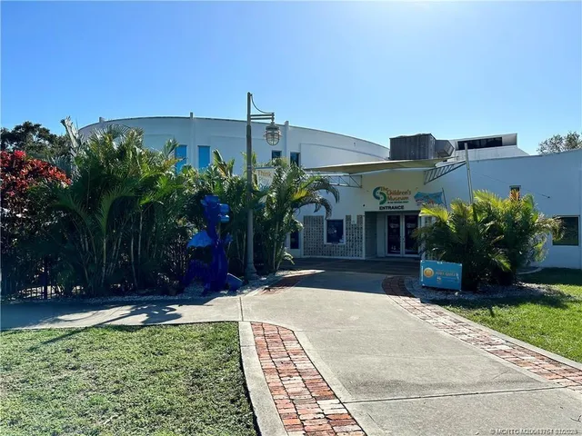 $3,375 | 2646 Northeast Pelican Way, Jensen Beach, FL 34957