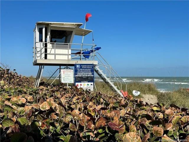 $3,375 | 2646 Northeast Pelican Way, Jensen Beach, FL 34957