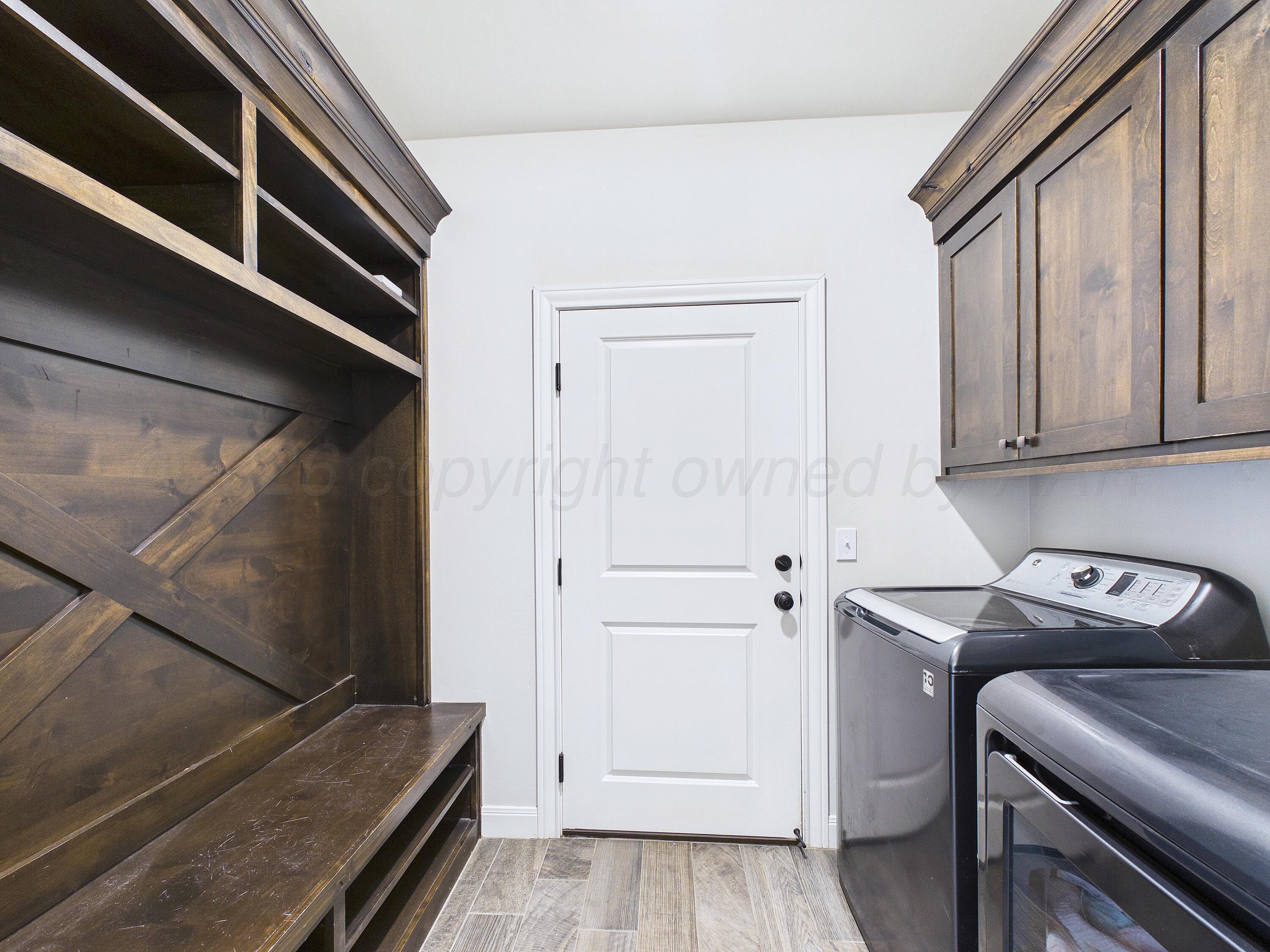 9700 Cicada Trail Amarillo, TX 79119 - Photo 10 of 28 laundry room