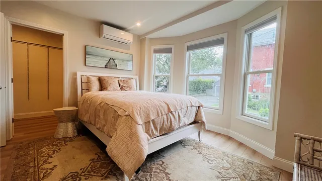 $3,200 | 115 Wellington Avenue, Unit 1, Newport, RI 02840