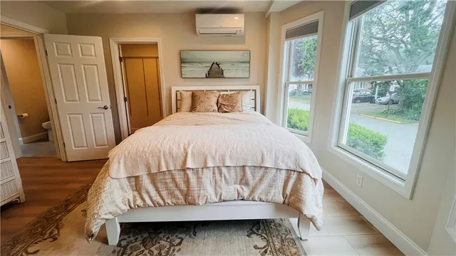 $3,200 | 115 Wellington Avenue, Unit 1, Newport, RI 02840