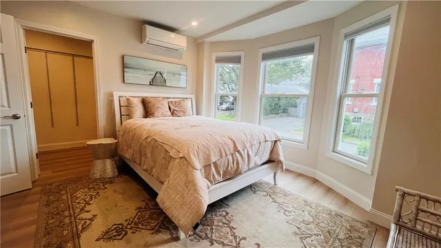 $3,200 | 115 Wellington Avenue, Unit 1, Newport, RI 02840