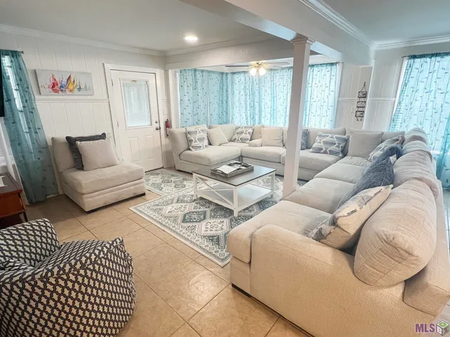 $749,000 | 2586 Highway 1, Grand Isle, LA 70358