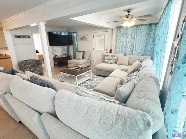 $749,000 | 2586 Highway 1, Grand Isle, LA 70358