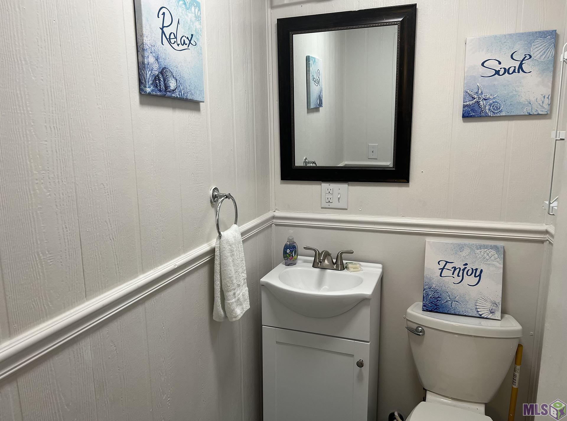 2586 Highway 1 Grand Isle, LA 70358 - Photo 23 of 47