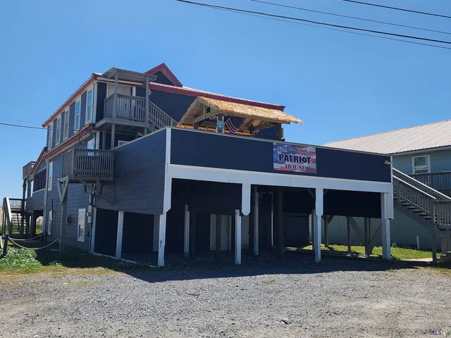 $749,000 | 2586 Highway 1, Grand Isle, LA 70358