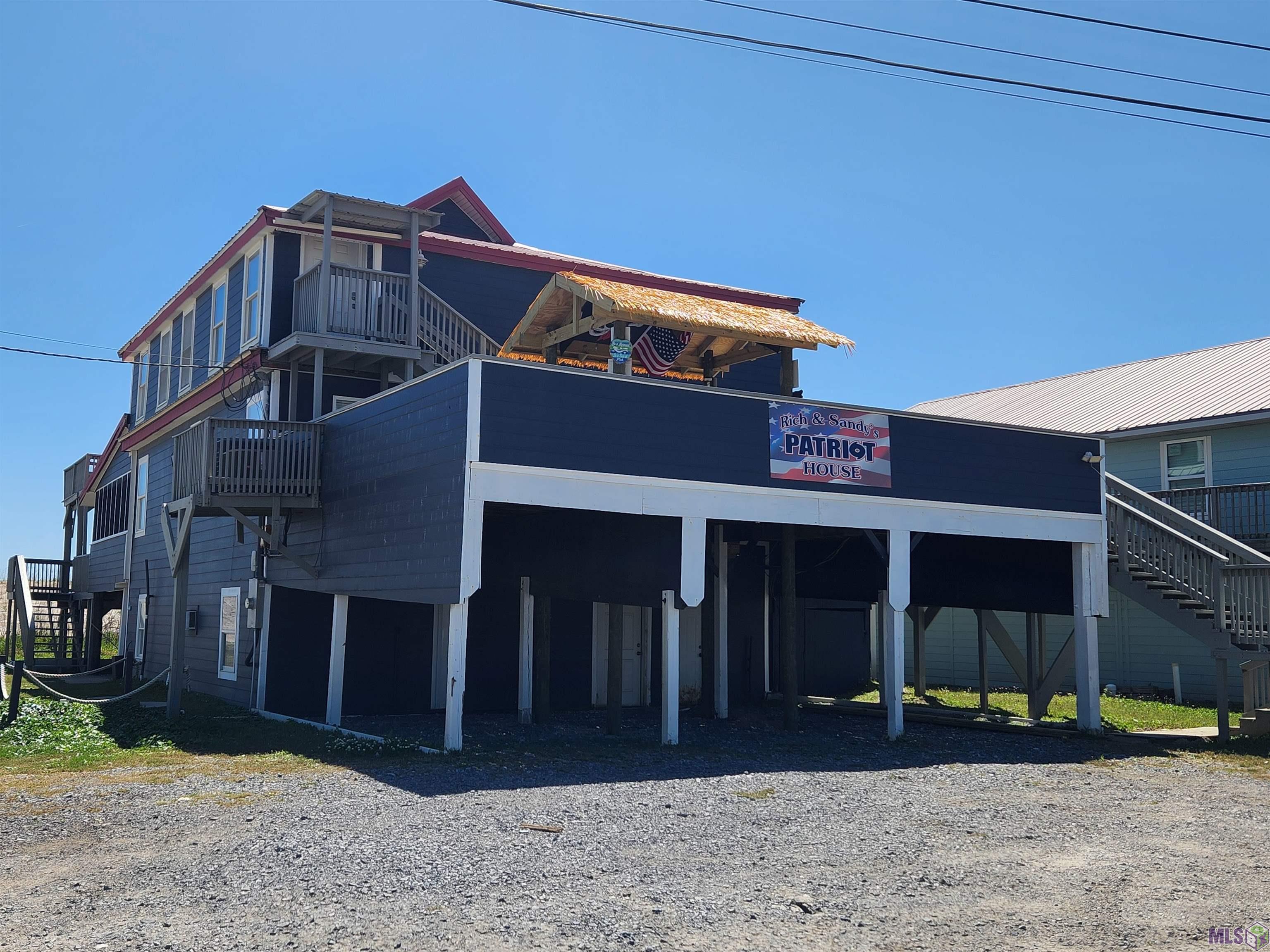 2586 Highway 1 Grand Isle, LA 70358 - Photo 3 of 47