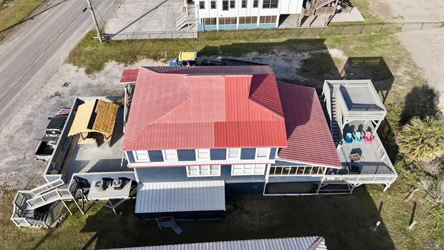 $749,000 | 2586 Highway 1, Grand Isle, LA 70358