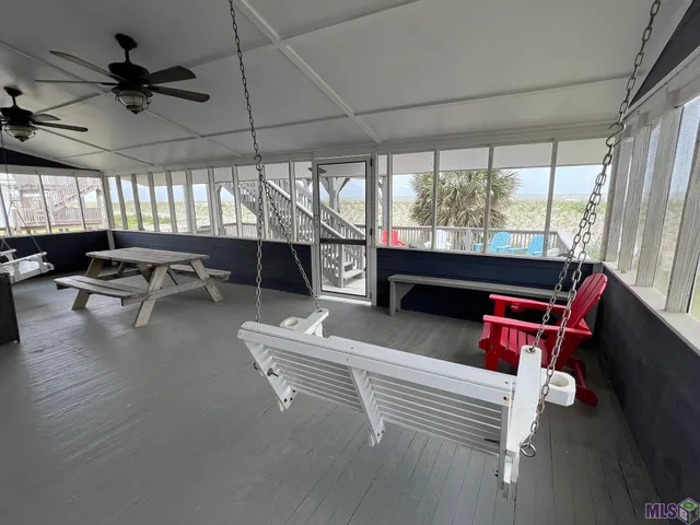 $749,000 | 2586 Highway 1, Grand Isle, LA 70358