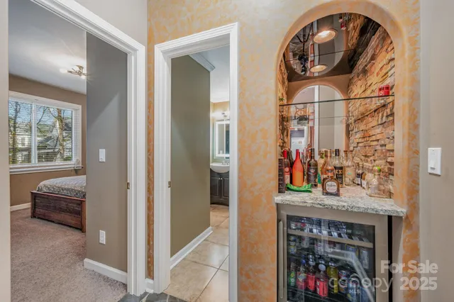 $795,000 | 10927 Parkleigh Drive, Charlotte, NC 28262