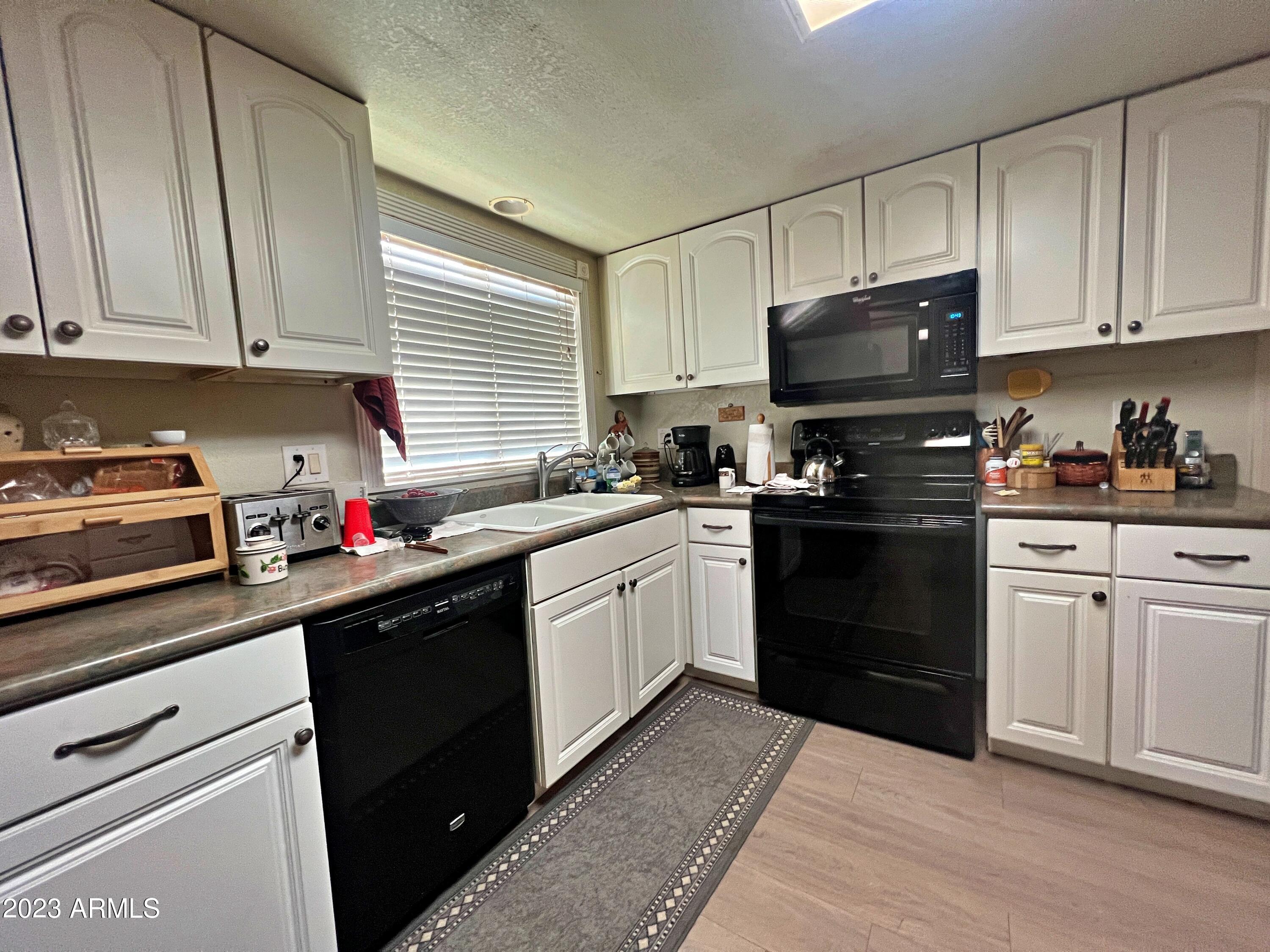 1531 West Ocotillo Road San Tan Valley, AZ 85140 - Photo 55 of 80 Kitchen2