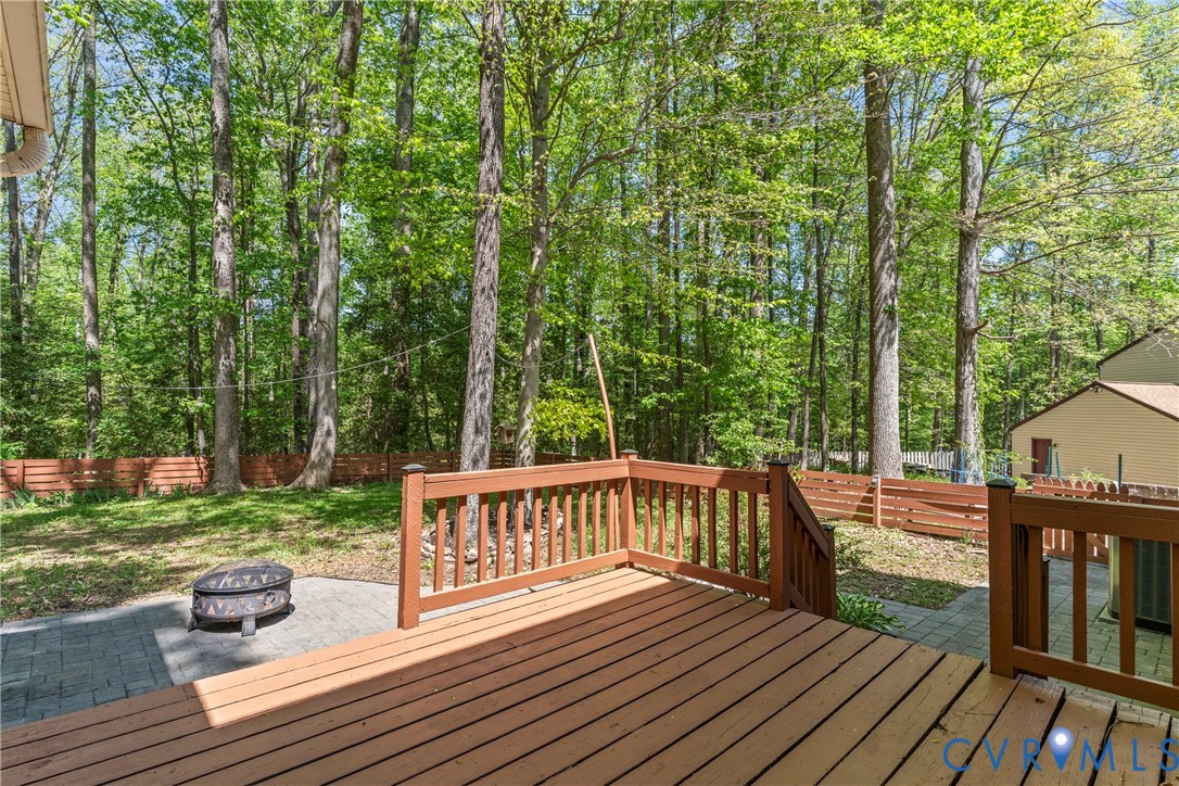 4604 Black Oak Road North Chesterfield, VA 23237 - Photo 37 of 46