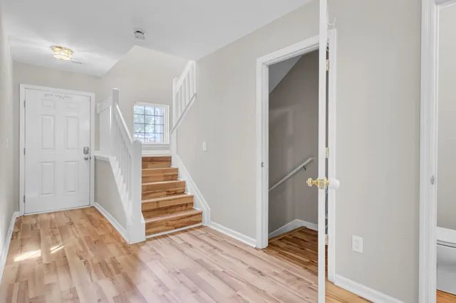 $2,000 | 208 Darcy Avenue, Goose Creek, SC 29445