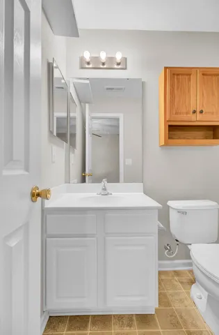 $2,000 | 208 Darcy Avenue, Goose Creek, SC 29445