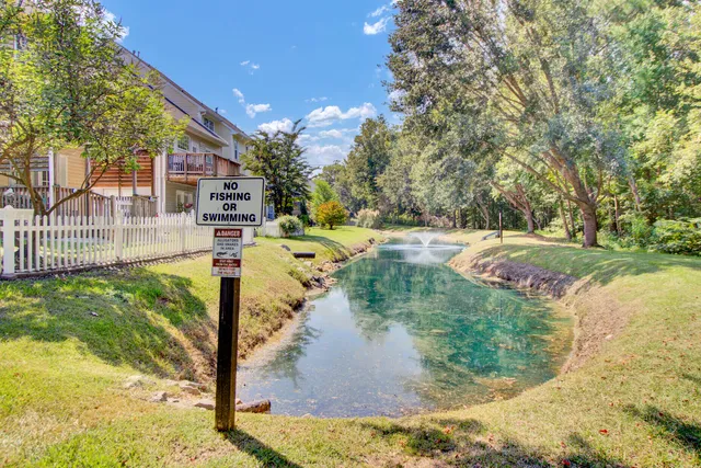 $2,000 | 208 Darcy Avenue, Goose Creek, SC 29445