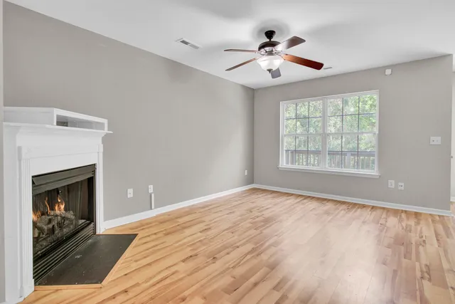 $2,000 | 208 Darcy Avenue, Goose Creek, SC 29445