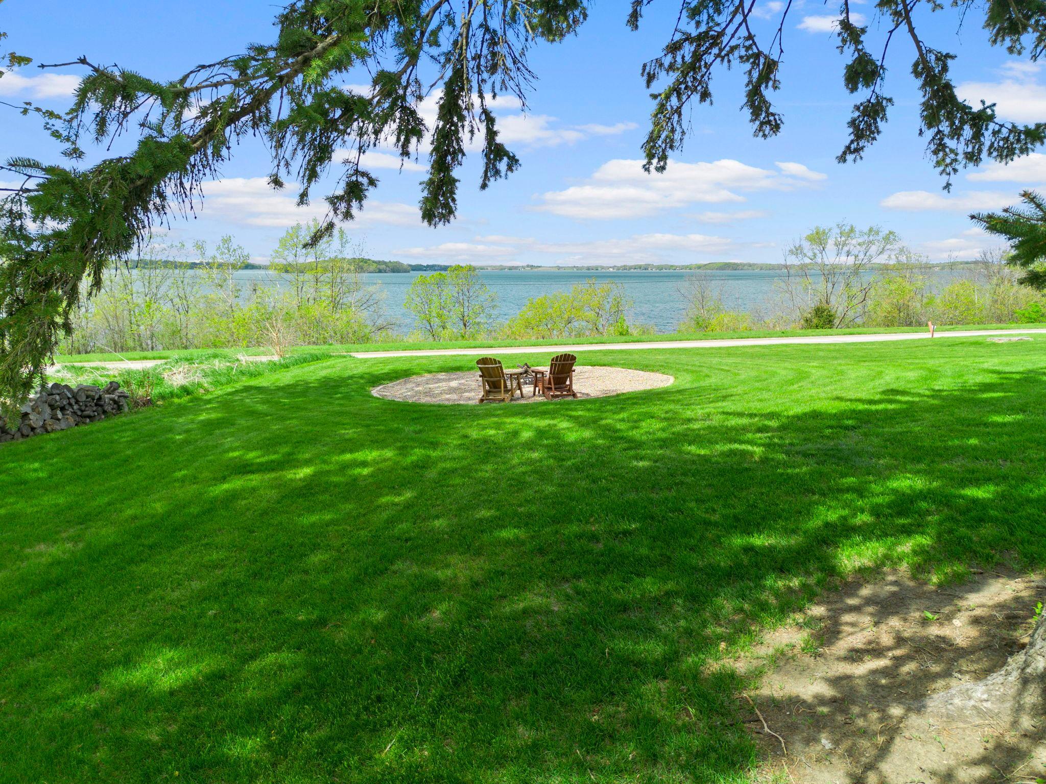 9285 Parley Lake Road Waconia, MN 55387 - Photo 15 of 54