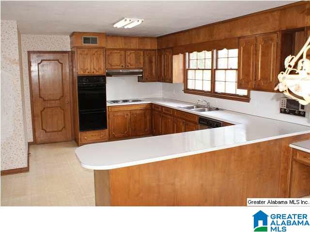 1200 Wickford Road Birmingham, AL 35216 - Photo 4 of 16