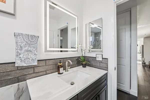 $825,000 | 212 Eaton Court, Benicia, CA 94510