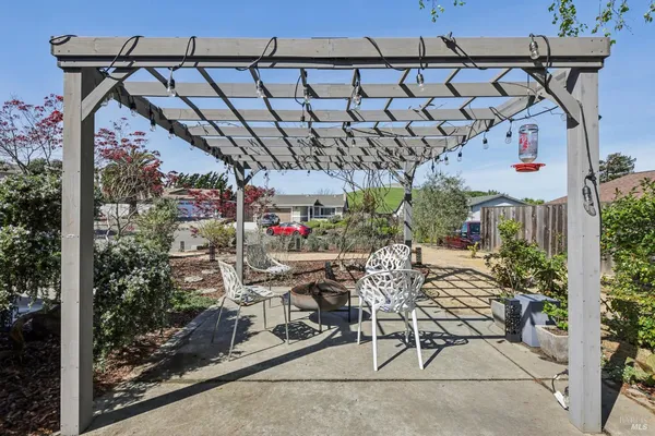 $825,000 | 212 Eaton Court, Benicia, CA 94510