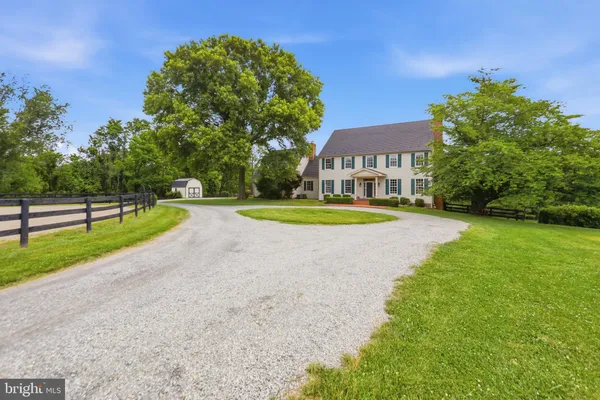 $1,650,000 | 34294 Bridgestone Lane, Bluemont, VA 20135