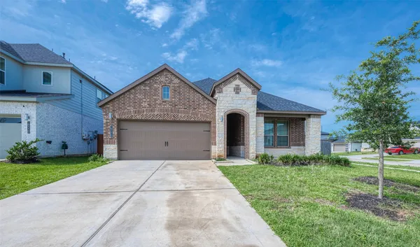 $2,500 | 29326 Red Rocks Pk Drive, Katy, TX 77494