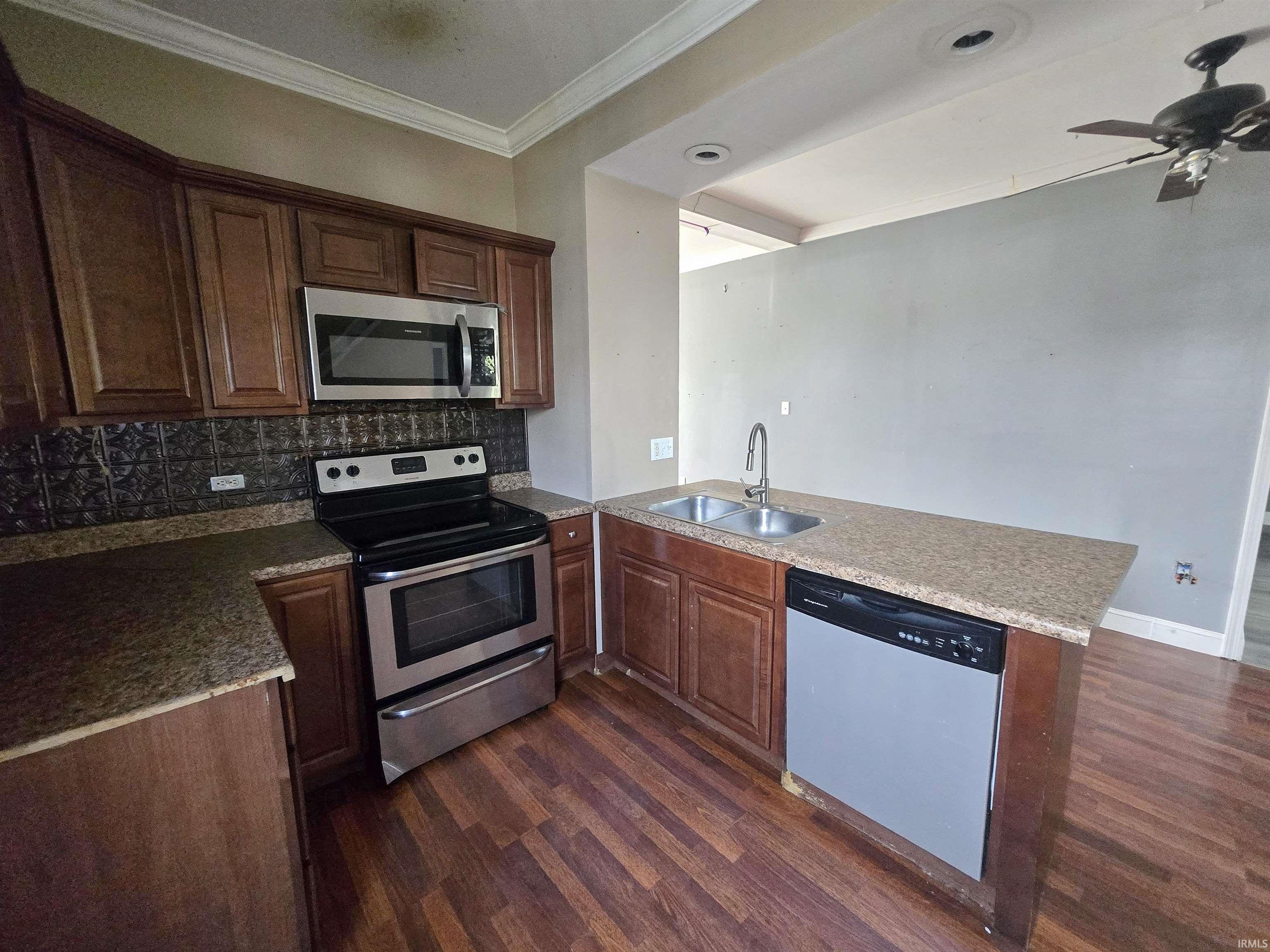 1109 9th Street Tell City, IN 47586 - Photo 13 of 23
