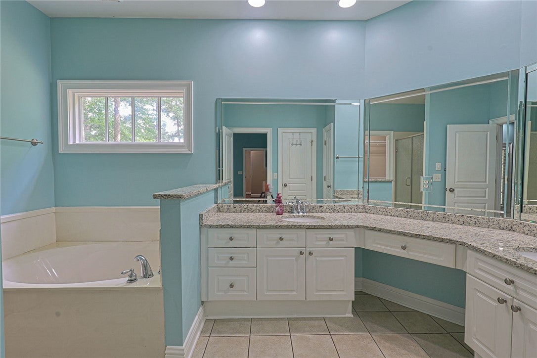 1761 Woodley Road Auburn, AL 36830 - Photo 20 of 35 Gallery Image 20