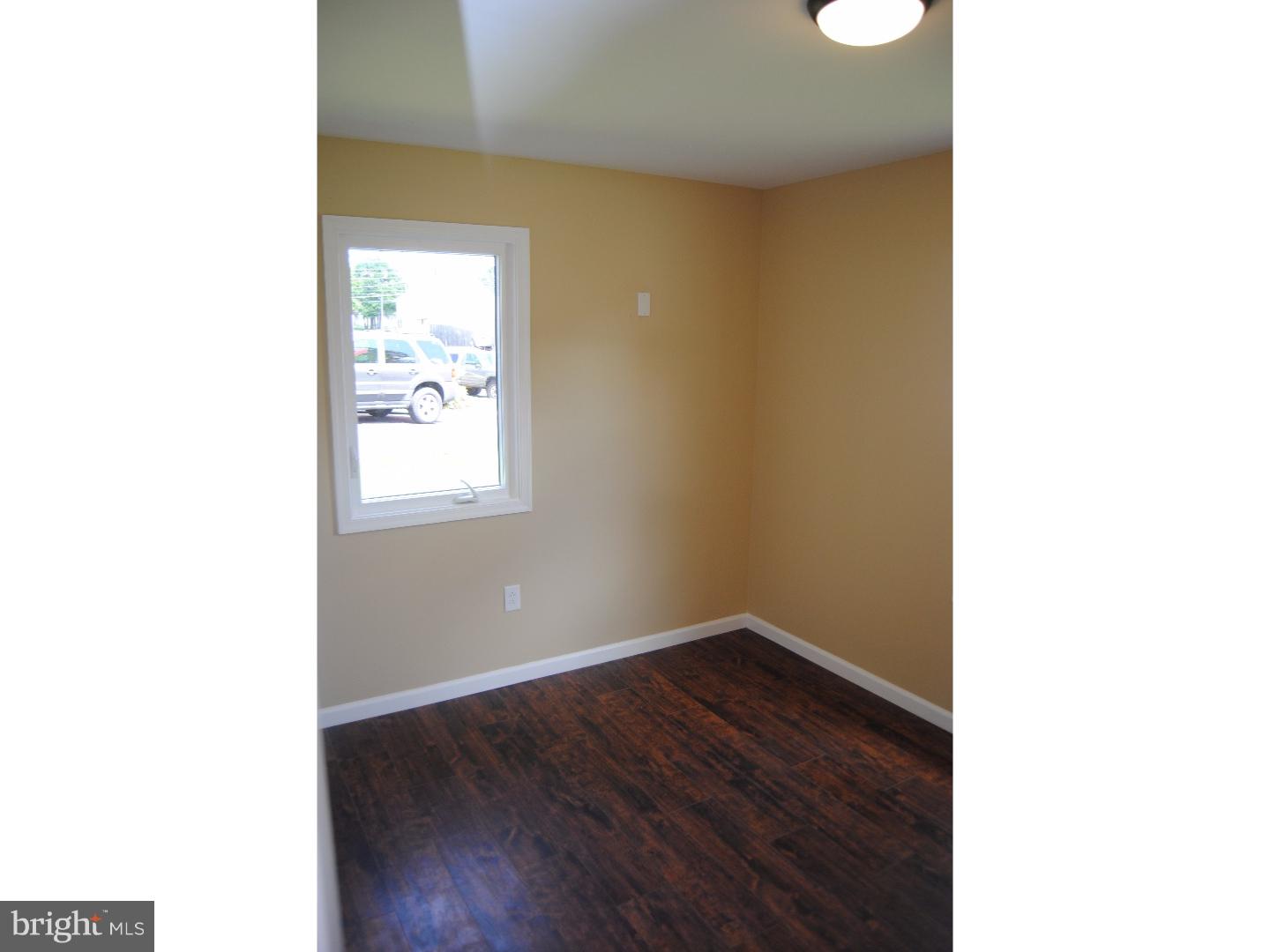 45 Goldengate Road Levittown, PA 19057 - Photo 14 of 25 Gallery Image 14